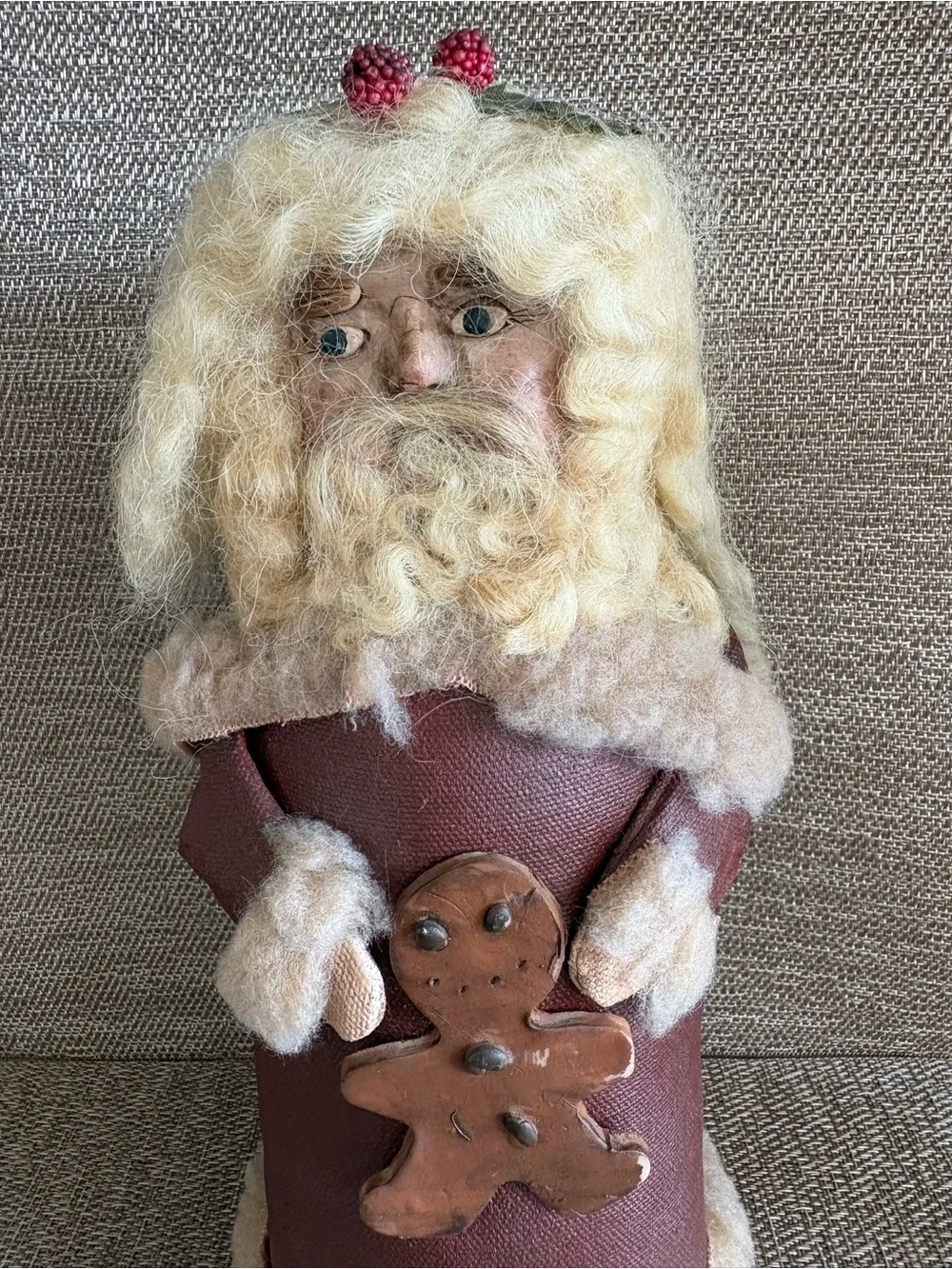 Handmade Primitive Style Folk Art Santa Claus Figurine 1992 Gingerbread Xmas